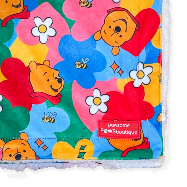 Disney© Dog Blanket - Winnie Goes Retro